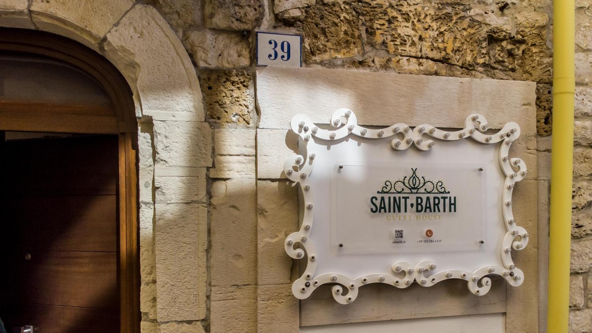 Saint Barth Guest House - Steps Loft In Bari Exterior photo